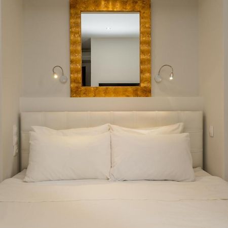 Dema Luxury Suites - Perikleous E1 雅典 外观 照片