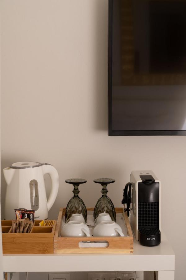 Dema Luxury Suites - Perikleous E1 雅典 外观 照片